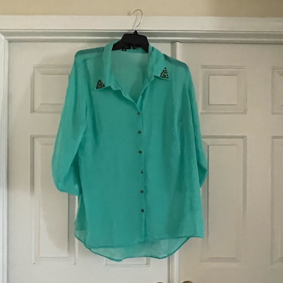 Teal plus size button down - Picture 3 of 3